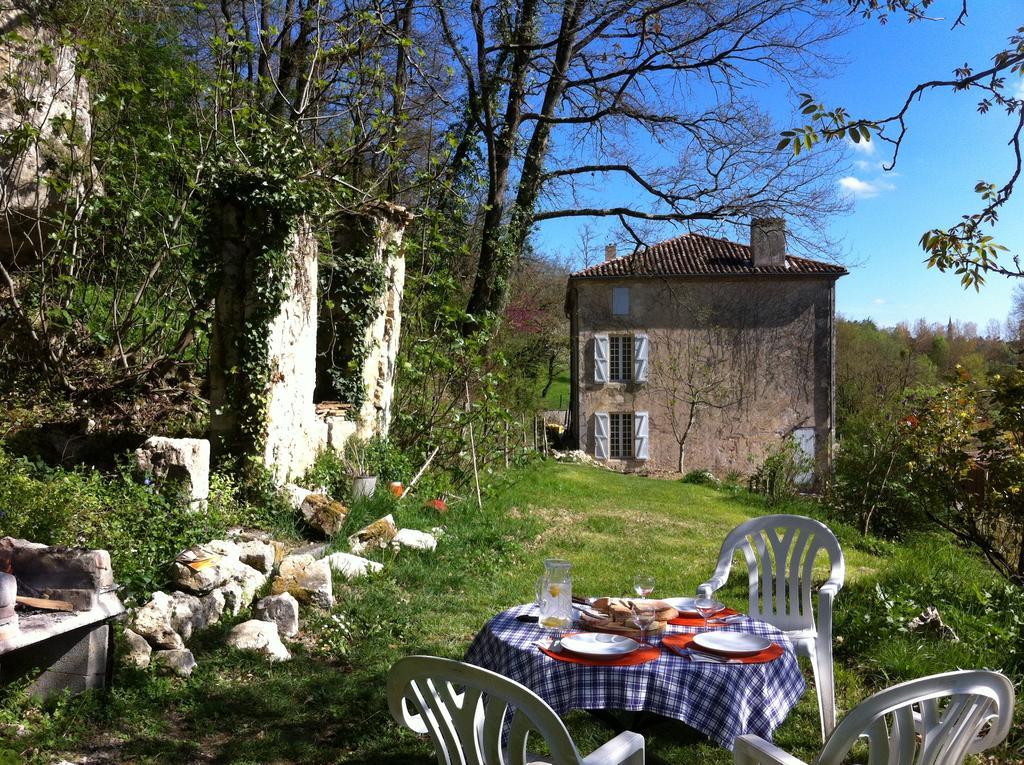 Moulin De Bapaumes Bed and Breakfast Nérac Esterno foto