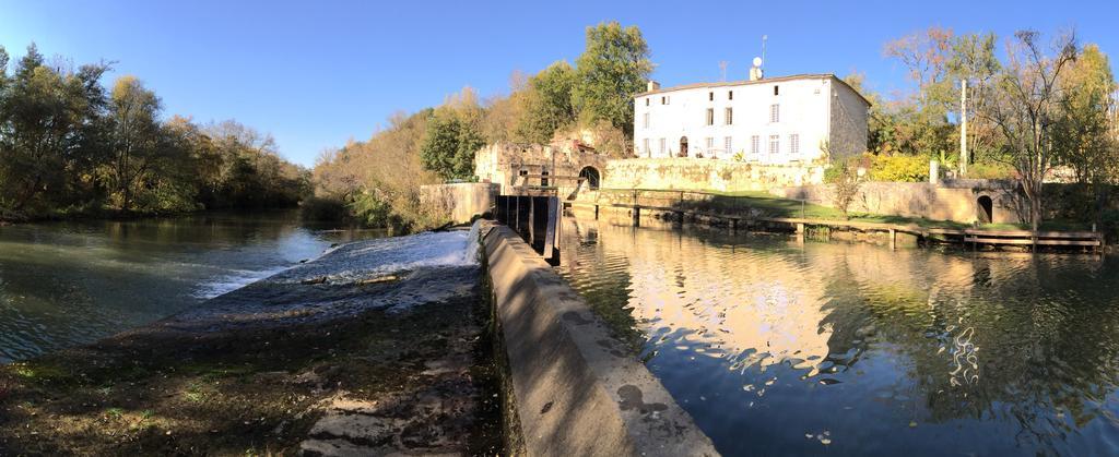 Moulin De Bapaumes Bed and Breakfast Nérac Esterno foto